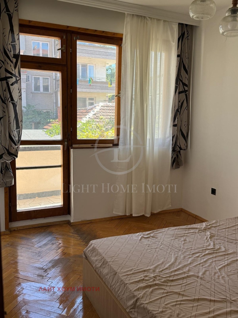 Продава  3-стаен град Пловдив , Кючук Париж , 178 кв.м | 28645000 - изображение [15]
