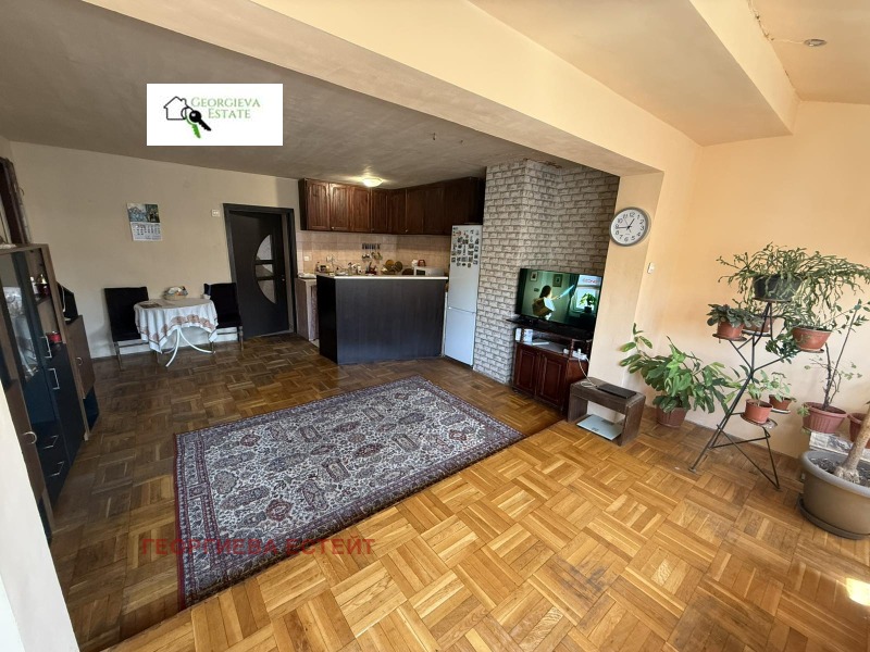Te koop  3 slaapkamers Plovdiv , Kjutsjuk Parizj , 96 m² | 39490263 - afbeelding [2]