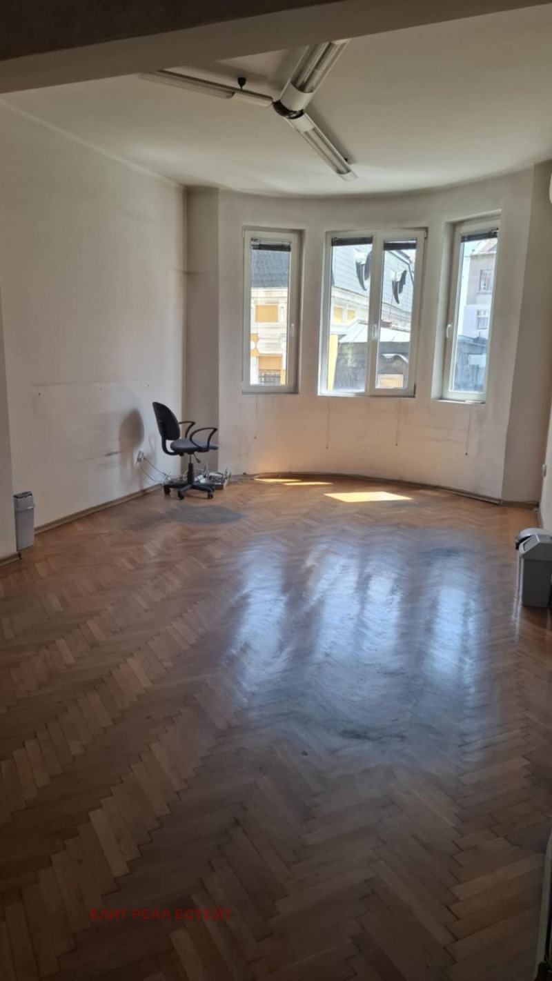Till salu  3+ sovrum Sofia , Centar , 129 kvm | 79552585 - bild [9]