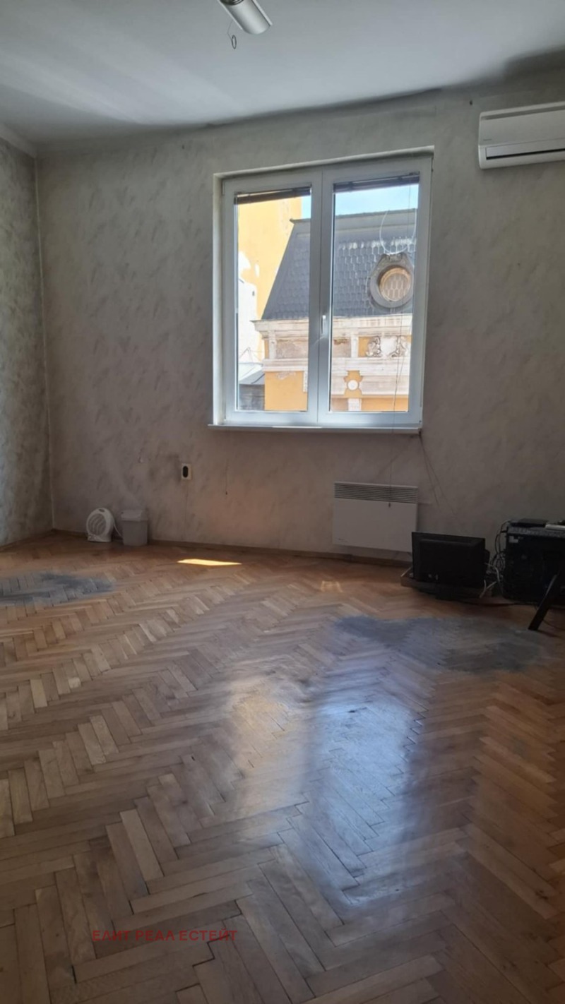 Till salu  3+ sovrum Sofia , Centar , 129 kvm | 79552585 - bild [16]