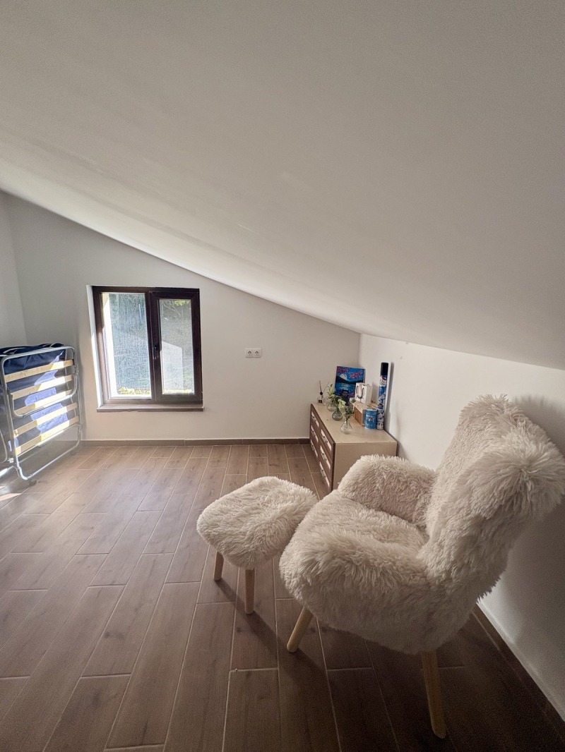 Продава КЪЩА, с. Нови хан, област София област, снимка 12 - Къщи - 52330652