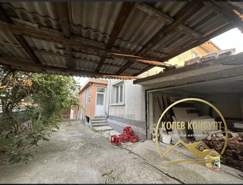 Продава КЪЩА, гр. Димитровград, област Хасково, снимка 11 - Къщи - 52545261