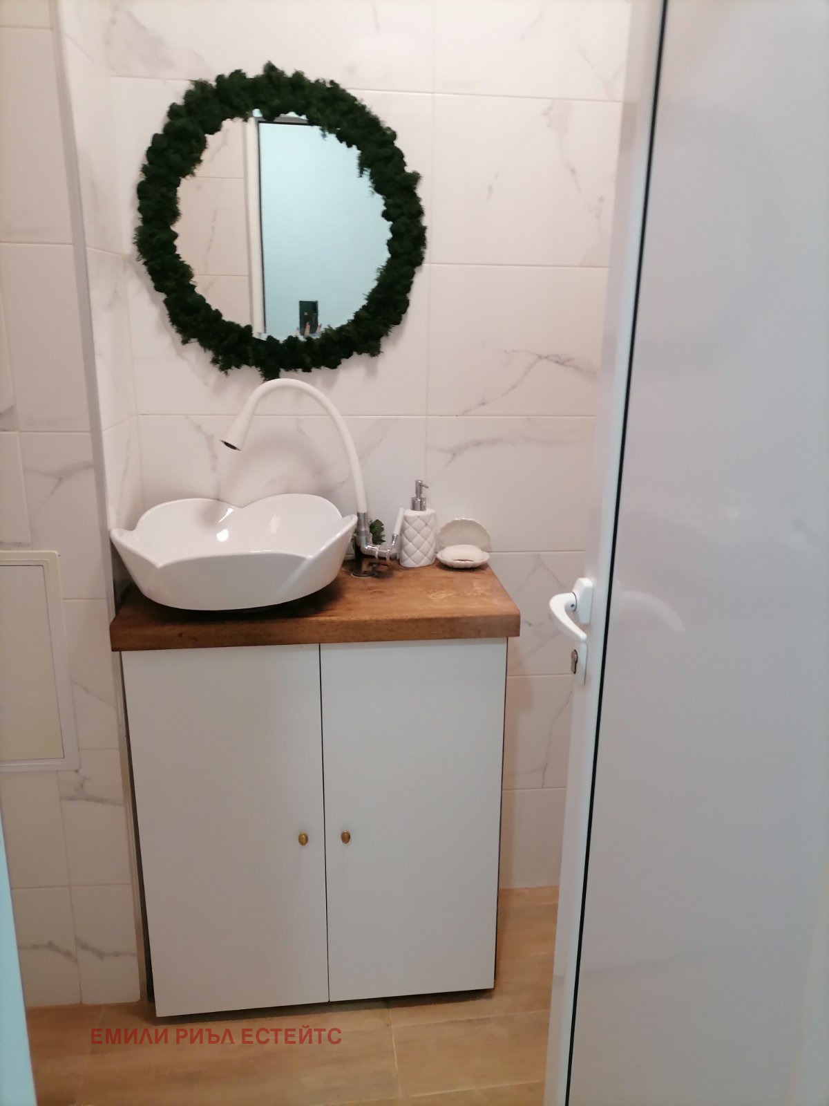 Продава 3-СТАЕН, гр. София, Свобода, снимка 2 - Апартаменти - 53680107