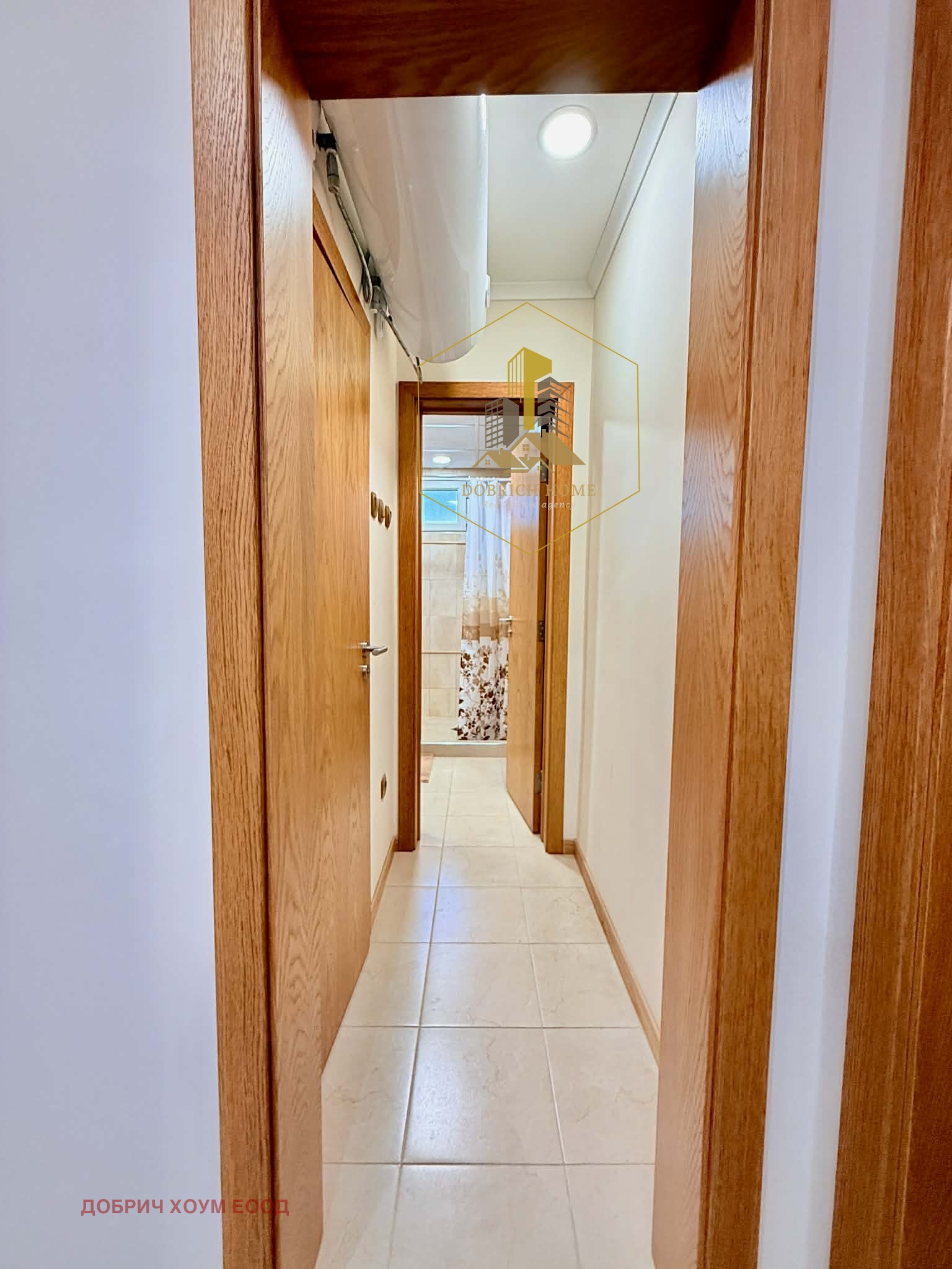 Продава МНОГОСТАЕН, гр. Добрич, Център, снимка 9 - Апартаменти - 53825676