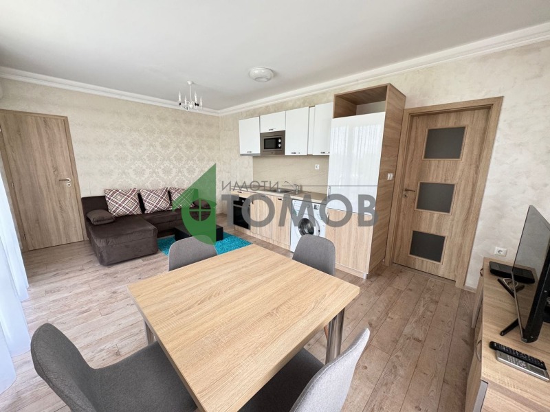 Продава 3-СТАЕН в град Шумен, Пазара - 88 кв.м / 154 400 € » 301 980.15 лв., ИМОТИ ТОМОВ