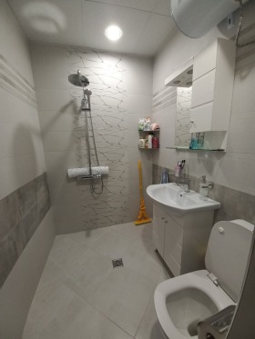 1 bedroom Iztok, Pernik 6