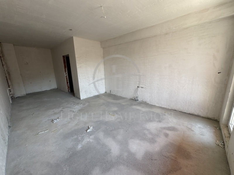 À venda  1 quarto Plovdiv , Hristo Smirnenski , 64 m² | 24538404