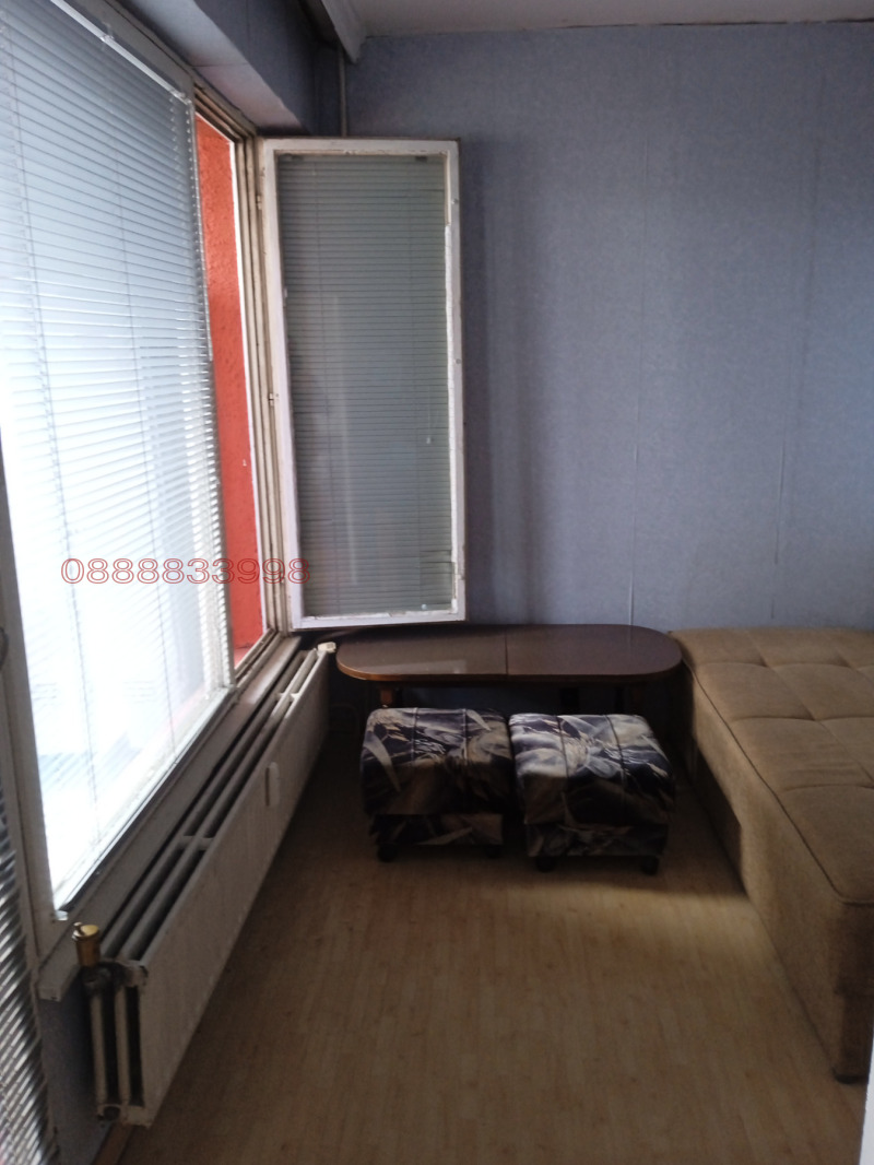 Продава 3-СТАЕН, гр. Перник, Изток, снимка 5 - Апартаменти - 52785293