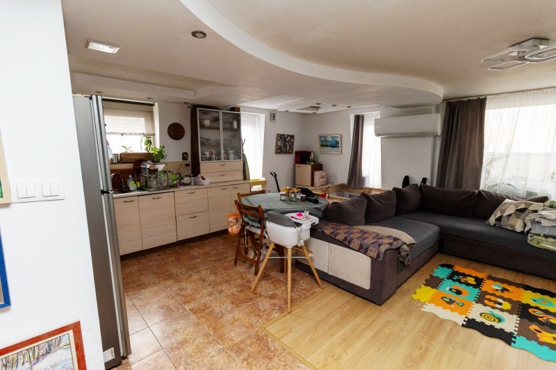 Продава МЕЗОНЕТ, град София, Белите брези • 350000 € / 684540.50 лв. • 96984511 1