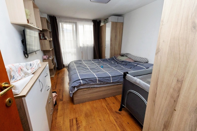 Продава МЕЗОНЕТ, гр. София, Белите брези