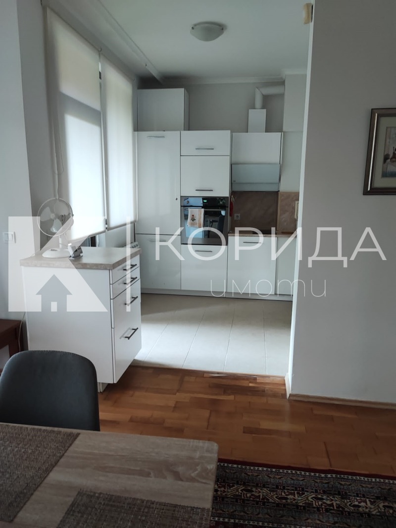 Продава КЪЩА, гр. Правец, област София област, снимка 13 - Къщи - 52876843