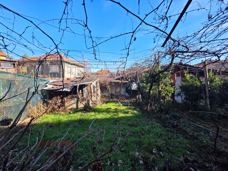 Продава КЪЩА, гр. Троян, област Ловеч, снимка 15 - Къщи - 53563514