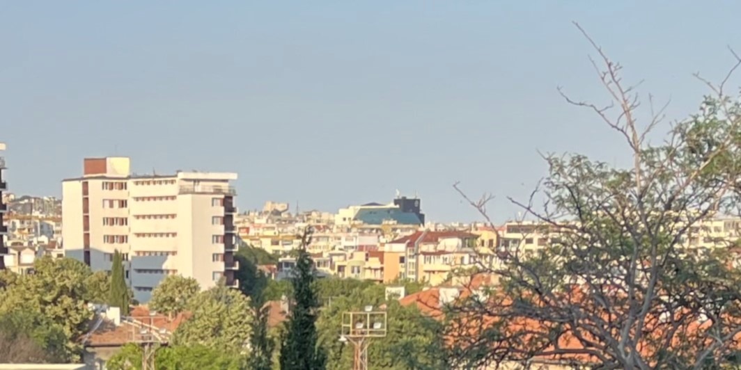 Продава 3-СТАЕН, гр. Варна, Център, снимка 2 - Апартаменти - 56745130