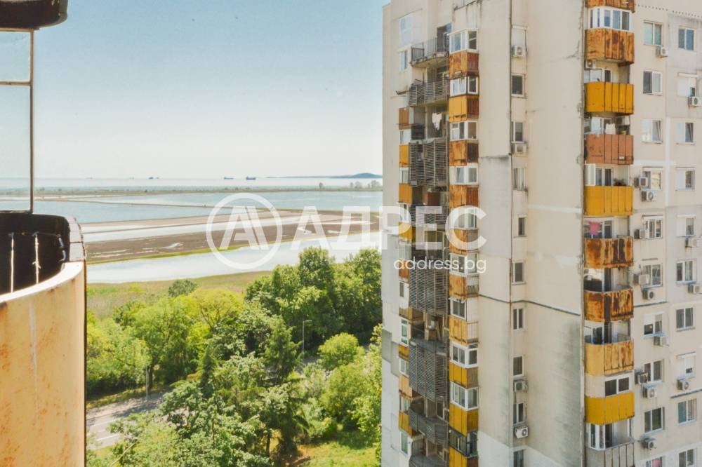 Продава МНОГОСТАЕН, гр. Бургас, Зорница, снимка 12 - Апартаменти - 54254214