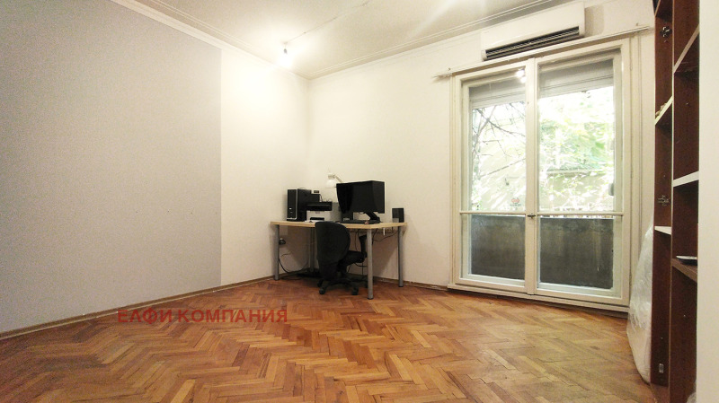 Продава 3-СТАЕН в град София, Лозенец - 75 кв.м / 285 000 € » 557 411.55 лв., ЕЛФИ КОМПАНИЯ