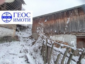 Hus Vievo, region Smolyan 10