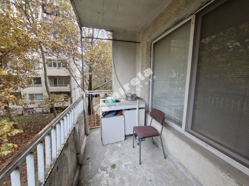 Продава 2-СТАЕН, гр. Ямбол, Златен рог, снимка 9 - Апартаменти - 52376567