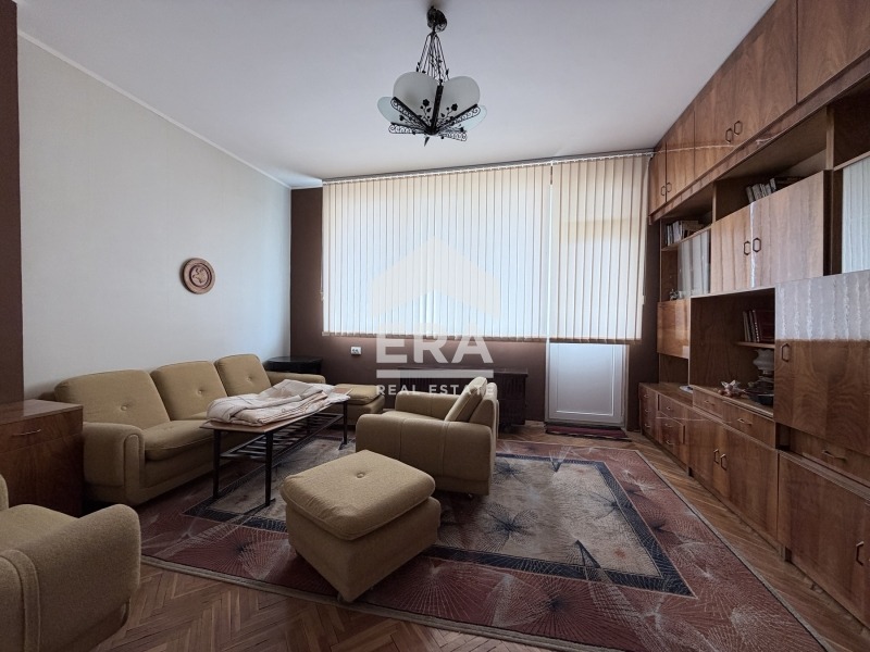 Продава 2-СТАЕН, гр. Силистра, Център, снимка 2 - Апартаменти - 55620785