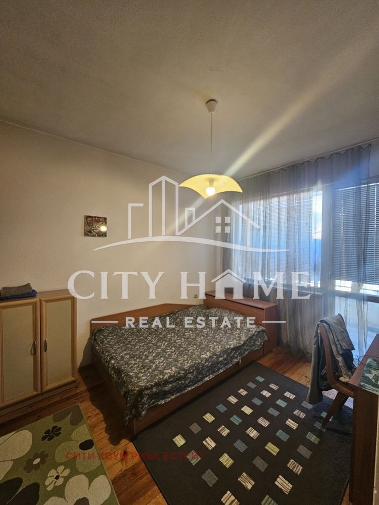 Продава ЕТАЖ ОТ КЪЩА, гр. Пловдив, Център, снимка 6 - Етаж от къща - 53056732