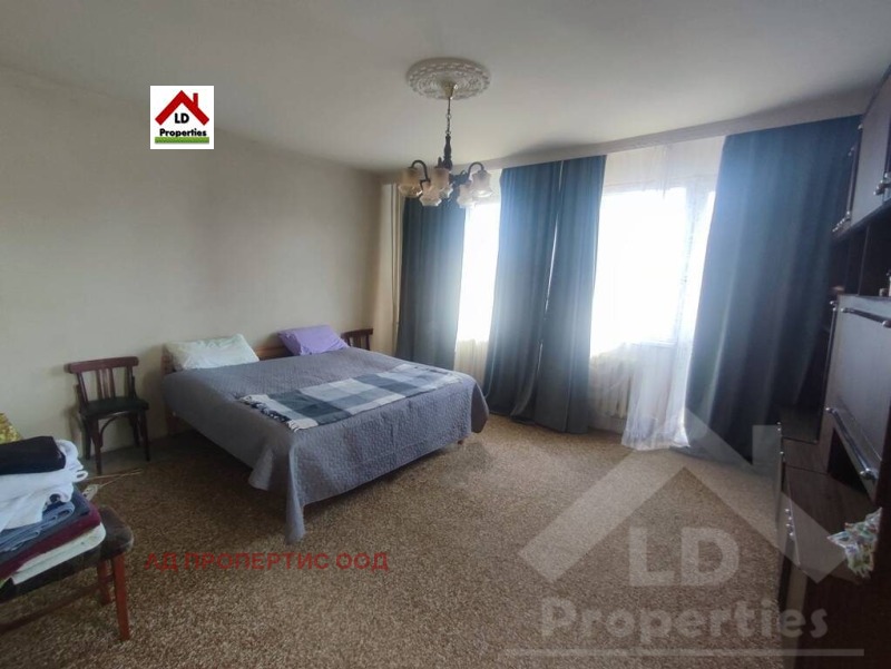 Продава КЪЩА, гр. Генерал Тошево, област Добрич, снимка 5 - Къщи - 42639850