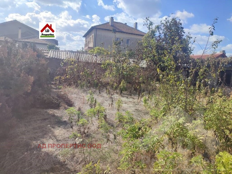 Продава КЪЩА, гр. Генерал Тошево, област Добрич, снимка 10 - Къщи - 42639850