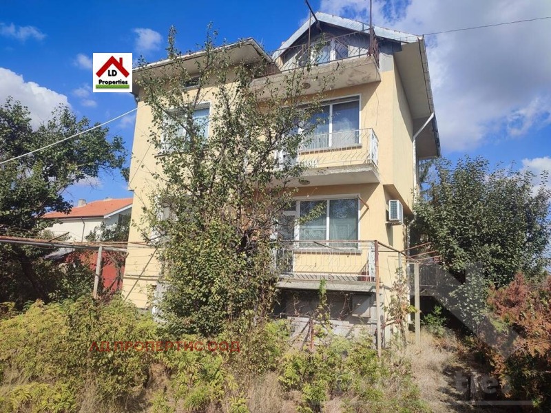 Продава КЪЩА, гр. Генерал Тошево, област Добрич