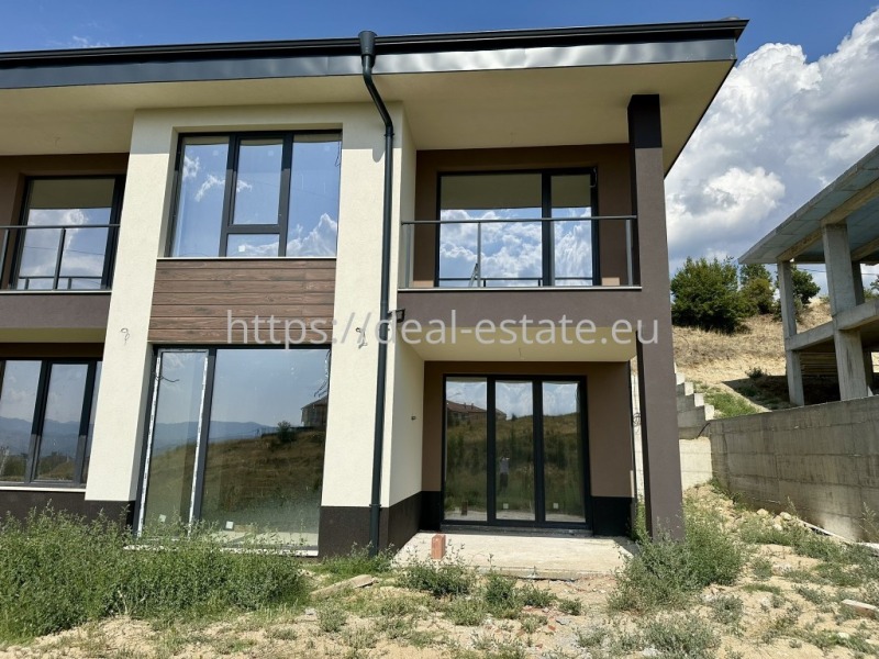 Продава  Къща град Благоевград , Еленово 2 , 194 кв.м | 72724583 - изображение [3]