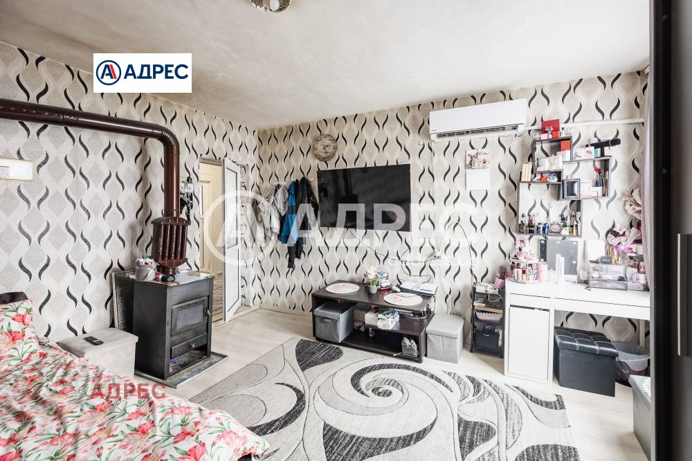 Продава ЕТАЖ ОТ КЪЩА, гр. Аксаково, област Варна, снимка 16 - Етаж от къща - 55262254