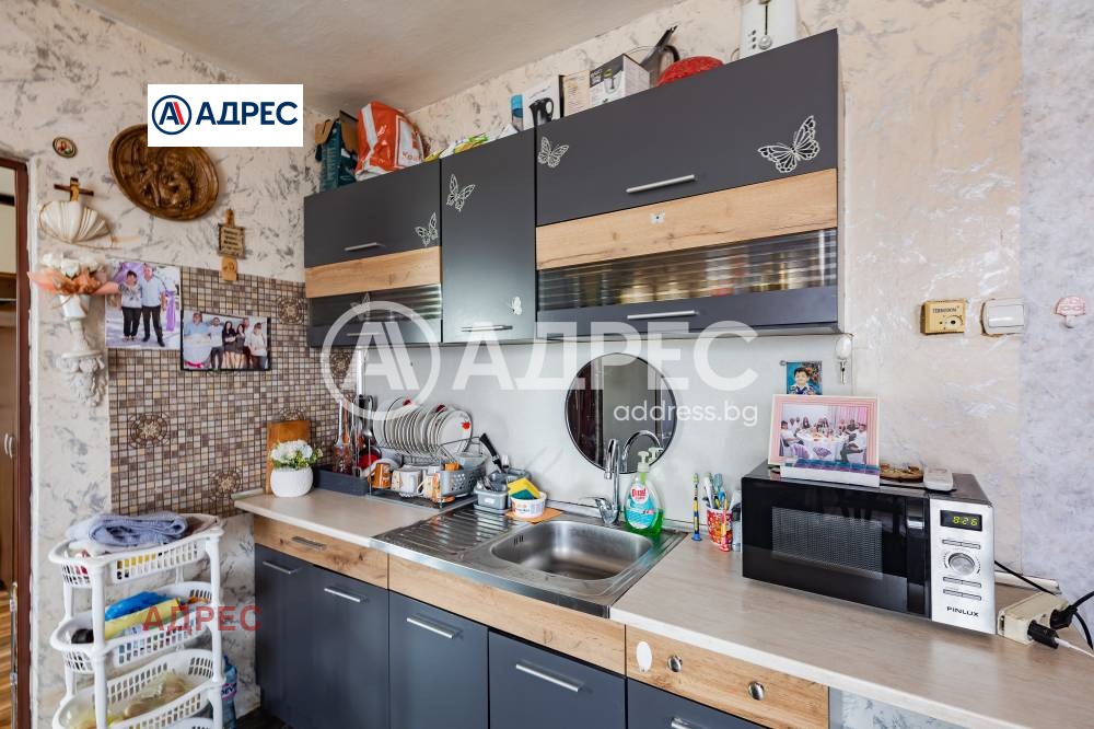 Продава ЕТАЖ ОТ КЪЩА, гр. Аксаково, област Варна, снимка 7 - Етаж от къща - 55262254