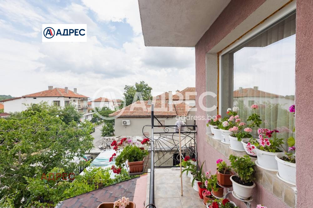 Продава ЕТАЖ ОТ КЪЩА, гр. Аксаково, област Варна, снимка 13 - Етаж от къща - 55262254