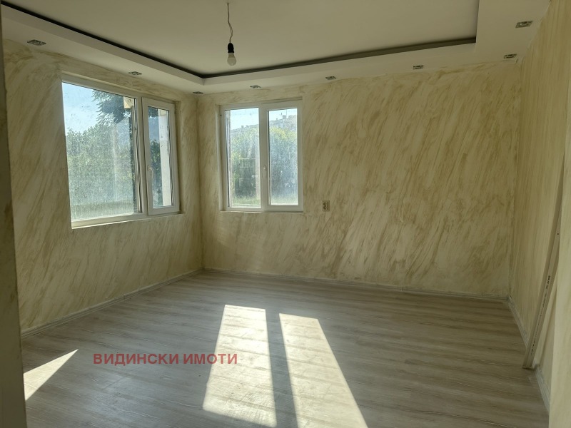 Продава  Къща град Видин , Гео Милев , 207 кв.м | 33306649 - изображение [3]