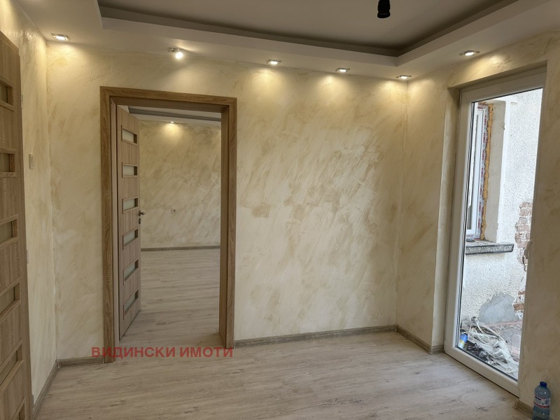 Продава  Къща град Видин , Гео Милев , 207 кв.м | 33306649 - изображение [7]