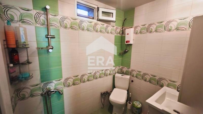 Продава КЪЩА, с. Бистра, област Търговище, снимка 14 - Къщи - 52885655