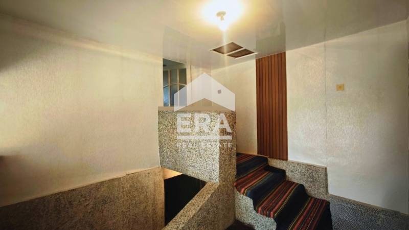 Продава КЪЩА, с. Бистра, област Търговище, снимка 13 - Къщи - 52885655