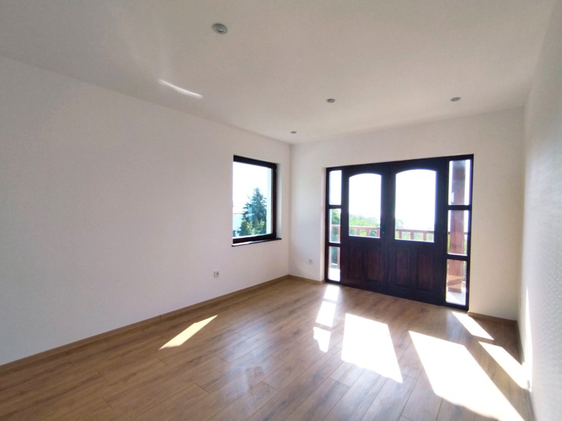 Продава КЪЩА, гр. Балчик, област Добрич, снимка 14 - Къщи - 53085236