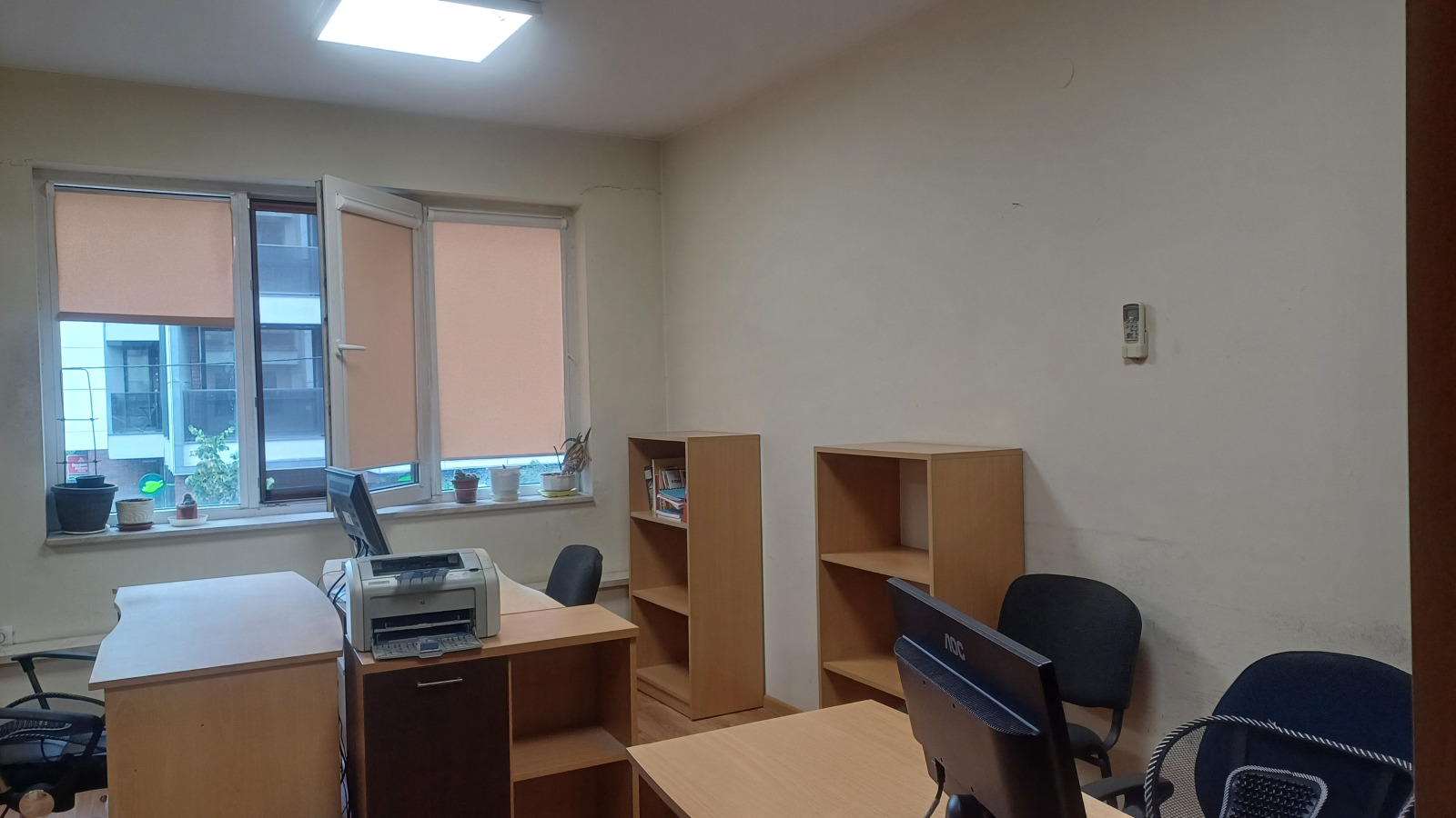 Продава ОФИС, гр. София, Оборище, снимка 9 - Офиси - 54970261