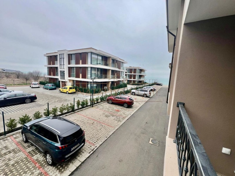 Продава 2-СТАЕН, гр. Бургас, Сарафово, снимка 13 - Апартаменти - 53315662