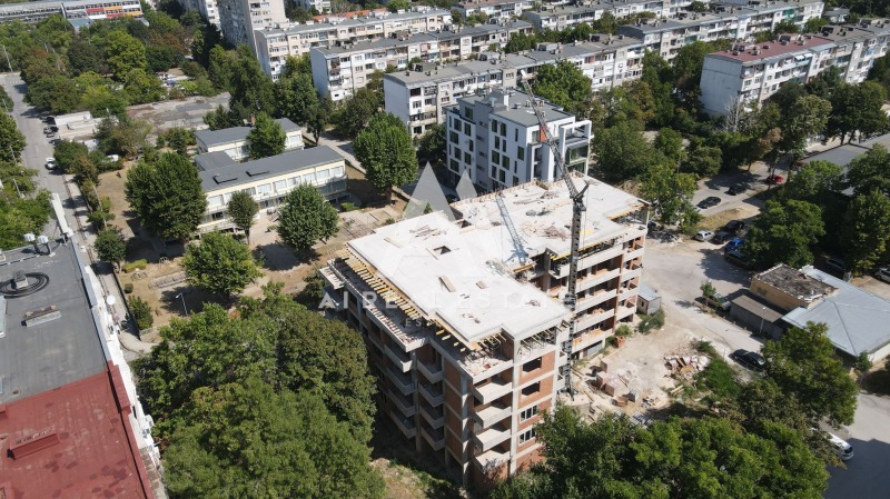 Продава  3-стаен град Плевен , Сторгозия , 133 кв.м | 85476619 - изображение [11]