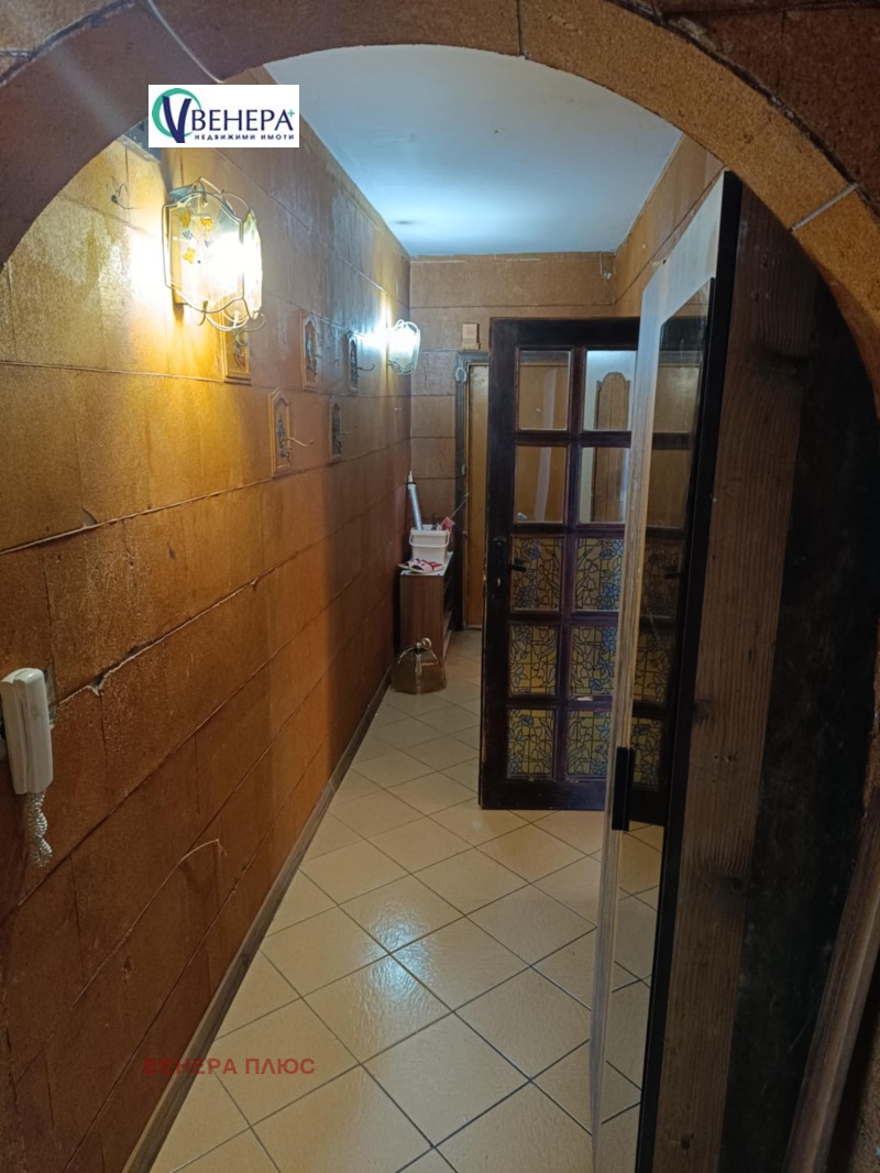 Продается  2 спальни Варна , Цветен квартал , 88 кв.м | 68878223 - изображение [2]
