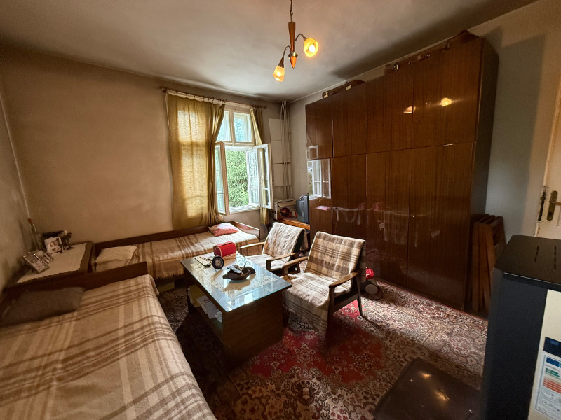 Продава 3-СТАЕН, гр. София, Изгрев, снимка 6 - Апартаменти - 52859064