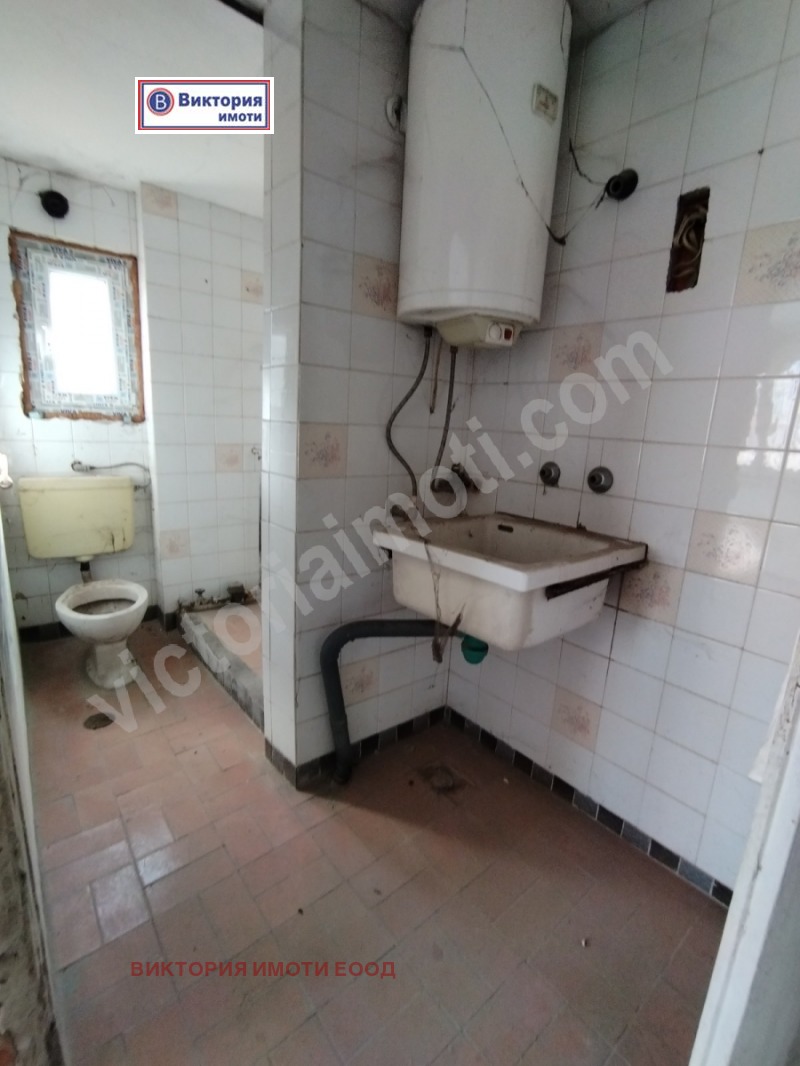 Продаја  3 спаваће собе Велико Тарново , Центар , 74 м2 | 11560597 - слика [4]