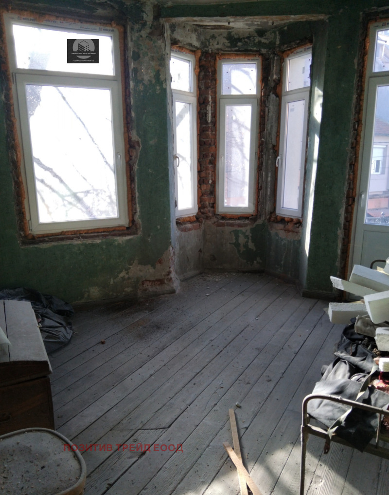 Продава ЕТАЖ ОТ КЪЩА, гр. Дупница, област Кюстендил, снимка 5 - Етаж от къща - 52526508