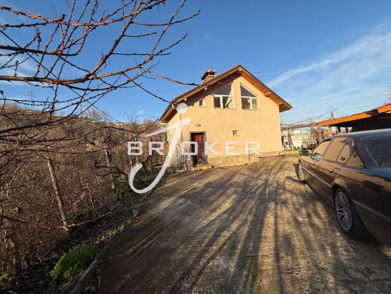 Продава КЪЩА, с. Резбарци, област Кърджали