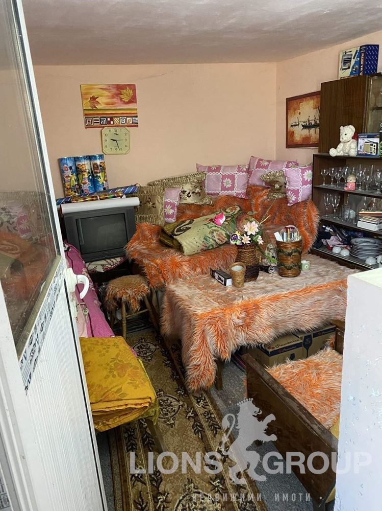 Продава КЪЩА, с. Езерово, област Варна, снимка 11 - Къщи - 54675312