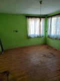 Продава ЕТАЖ ОТ КЪЩА, град Видин, Строител • 88000 лв. / 44993.69 € • 87565583 8