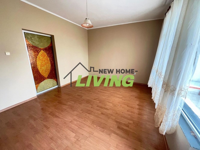 Продава  3-стаен град Пловдив , Център , 92 кв.м | 77128694 - изображение [2]