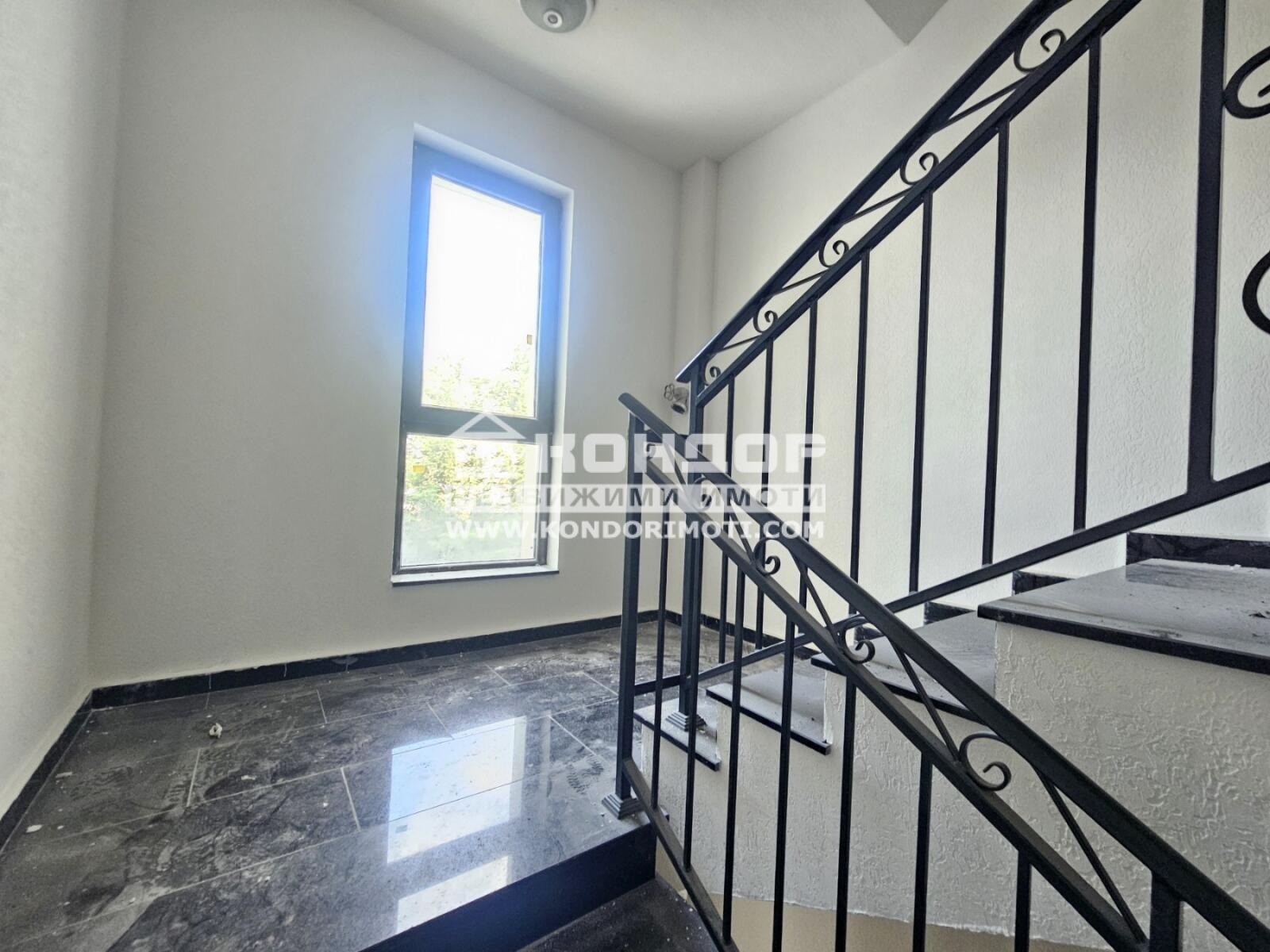 Продава 3-СТАЕН, гр. Пловдив, Остромила, снимка 9 - Апартаменти - 54518539