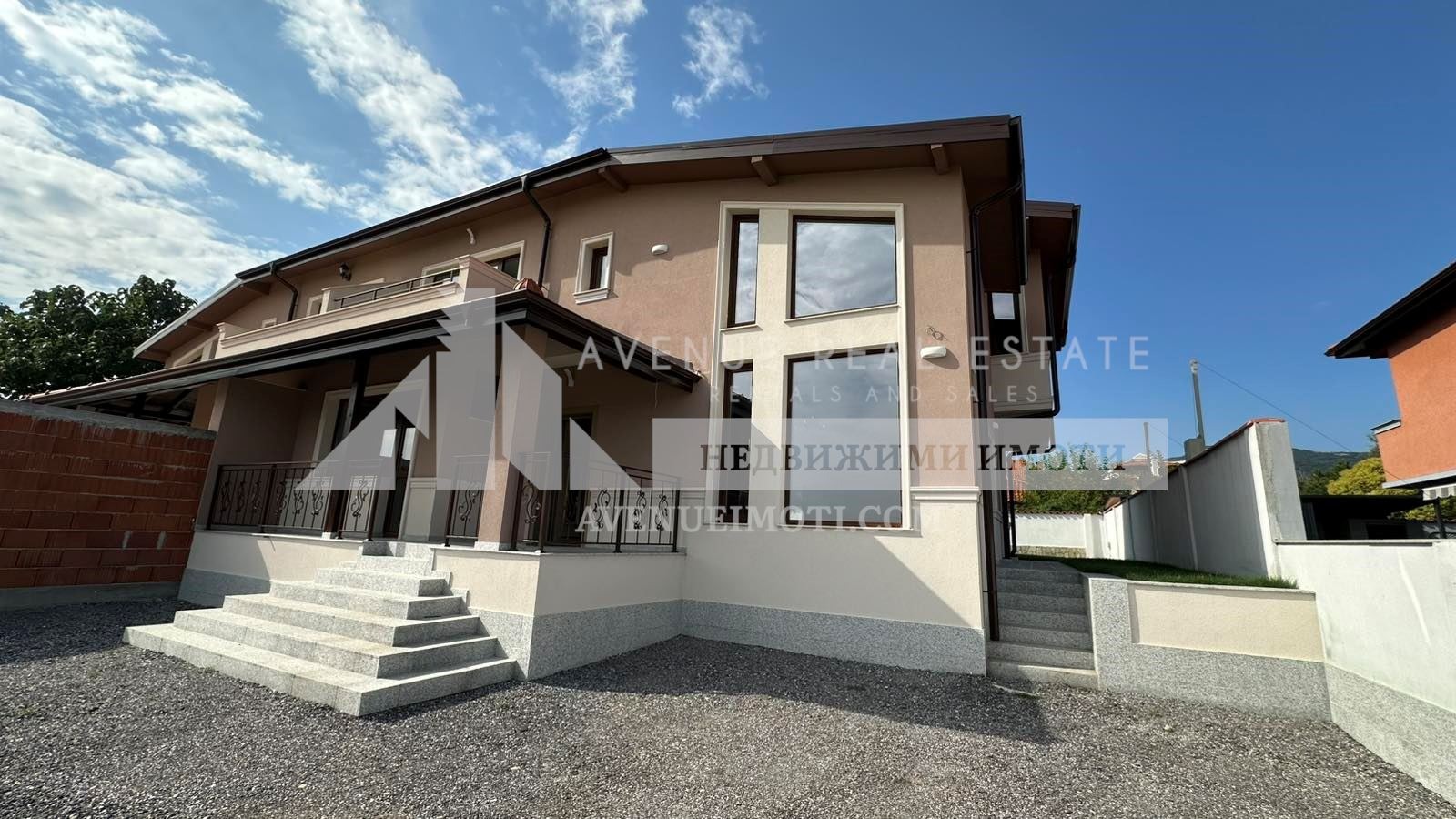 Продава КЪЩА, с. Белащица, област Пловдив
