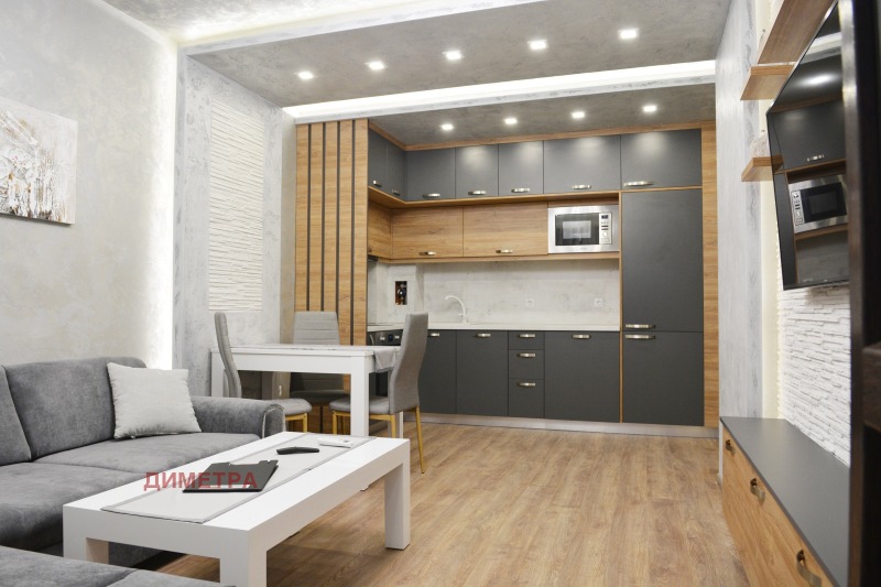Продава 2-СТАЕН, град Пловдив, Тракия • 143300 € • 71494503 — Holmes.bg