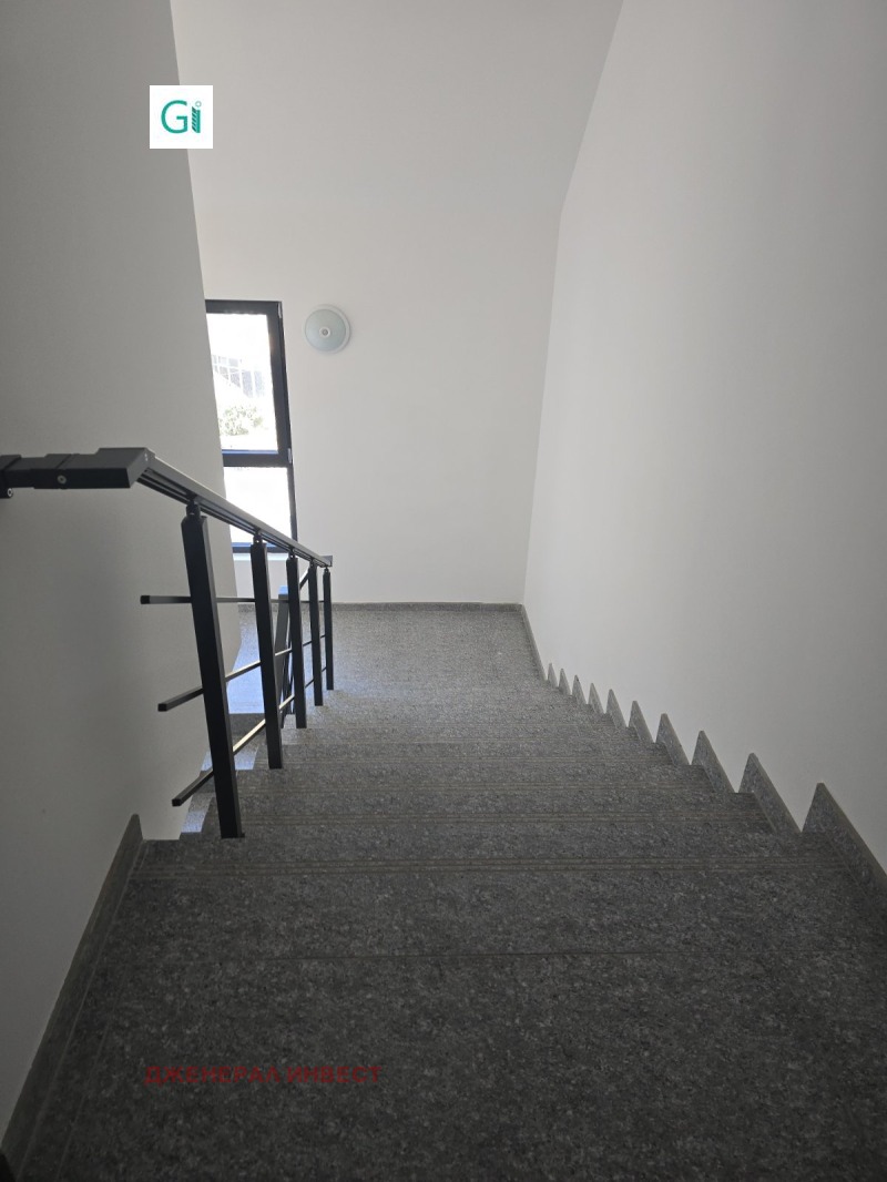 Продава 3-СТАЕН, гр. Благоевград, Освобождение, снимка 2 - Апартаменти - 53110771